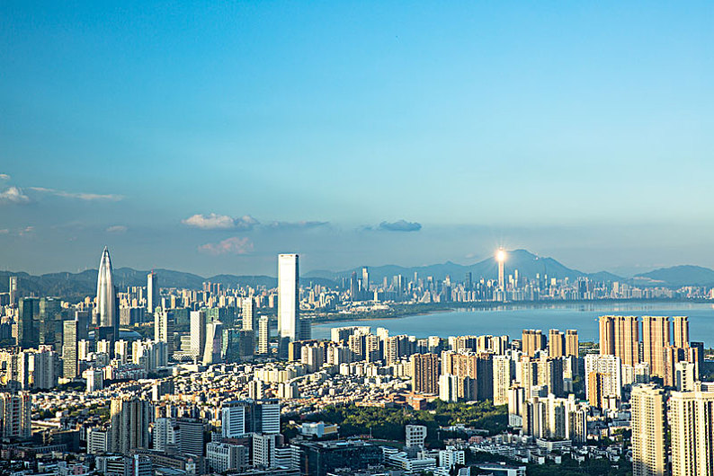 如何在深圳移动手机营业厅修改套餐？详解操作步骤与注意事项(深圳中国移动换卡去哪里办理)