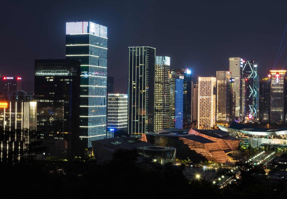 深圳手机靓号选号网：轻松挑选属于你的个性号码(深圳靓号码手机靓号)